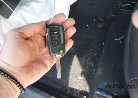 2021 Toyota Camry Se z USA, uszkodzony, nr VIN 4T1G11AK0MU586842